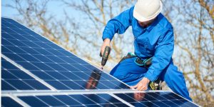 Installation Maintenance Panneaux Solaires Photovoltaïques à Saint-Martin-de-Mailloc